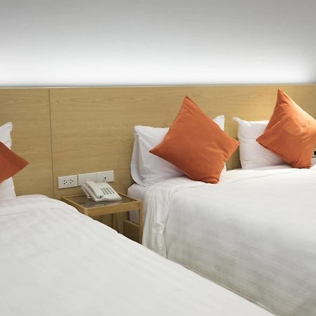 Pj Inn Pattaya Exteriör bild