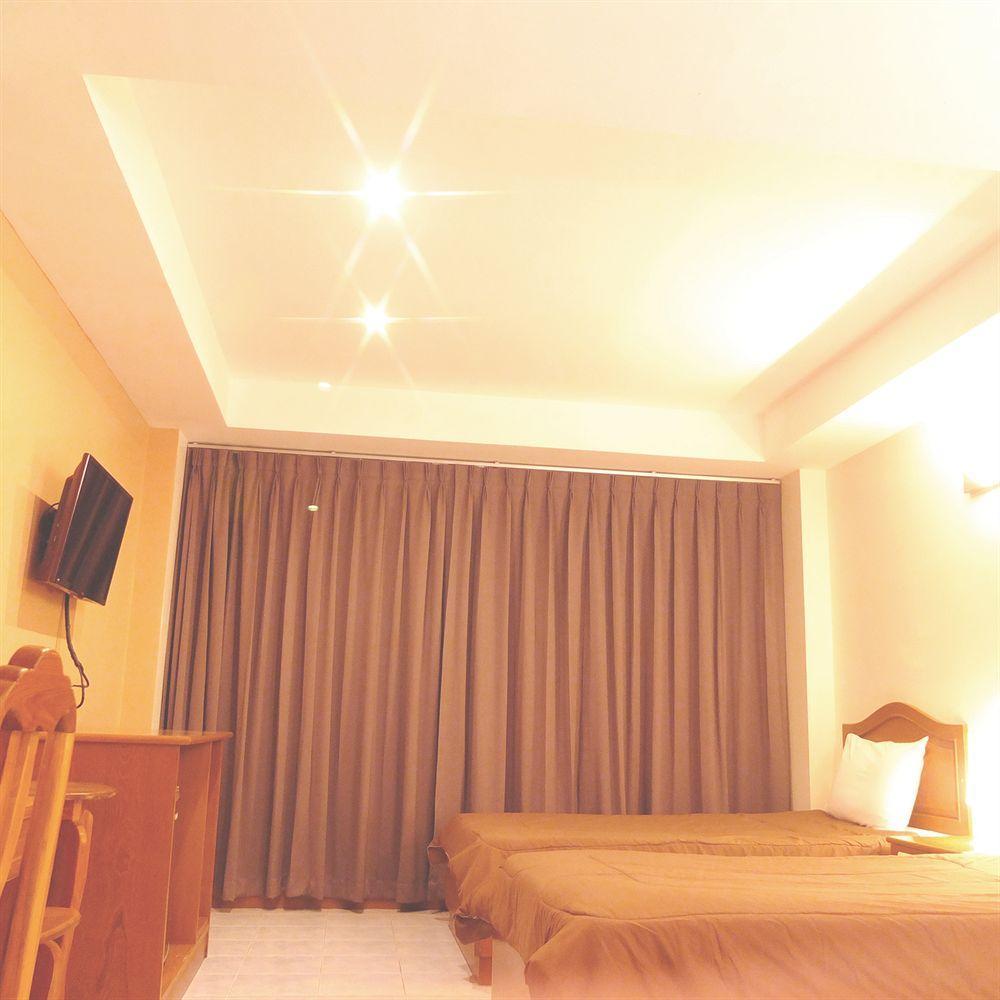 Pj Inn Pattaya Exteriör bild