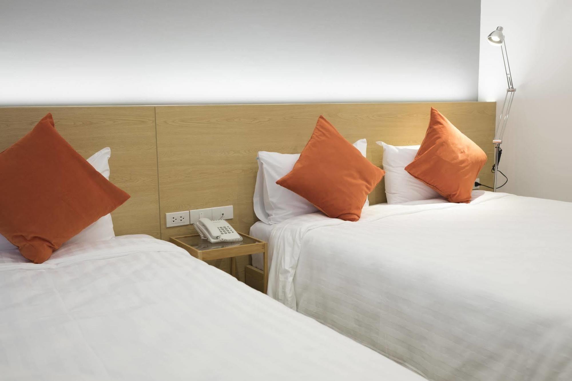 Pj Inn Pattaya Exteriör bild